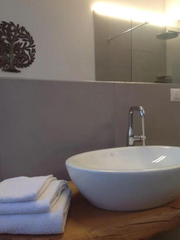B&B Panemiele Sondrio Luaran gambar