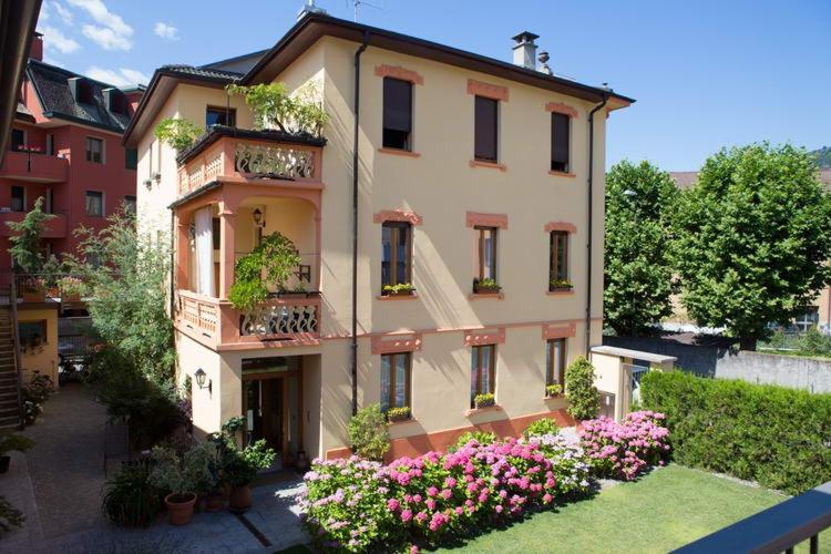 B&B Panemiele Sondrio Luaran gambar